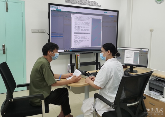 聚焦全生命周期管理，開具“治療處方”和“健康處方”“雙處方”（攝影：陳影）.jpg