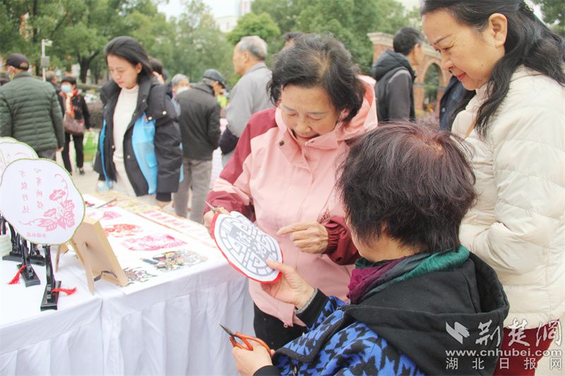 居民參與法治剪紙.jpg.jpg